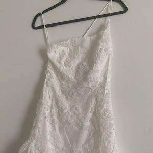 Selfie Leslie White Floral One Shoulder Dress